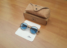 Load image into Gallery viewer, Okulars® Oak Still - Blu trasparente