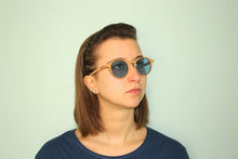 Load image into Gallery viewer, Okulars® Oak Still - Blu trasparente
